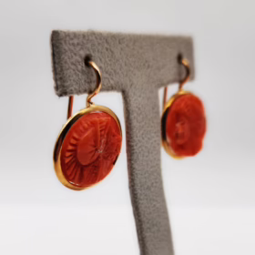 Alternative view of ORECCHINI ARGENTO DORATO E MONETA CORALLO </br>SMOX 5965